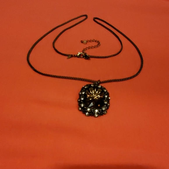 Stone Necklace - Picture 2 of 3